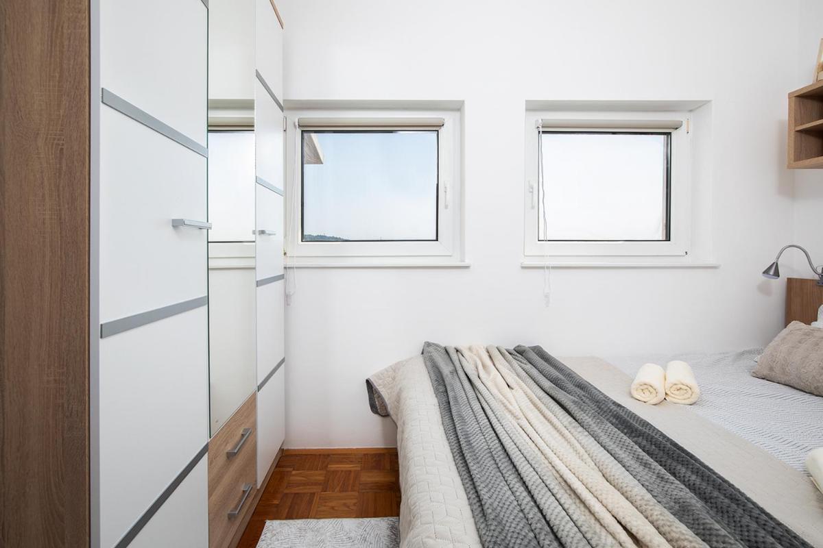 Apartment Aston Πούλα Εξωτερικό φωτογραφία